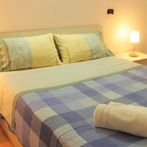 2* Bed & Breakfast Hello